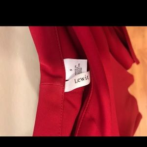 Lewit red open shoulder bell sleeve s size